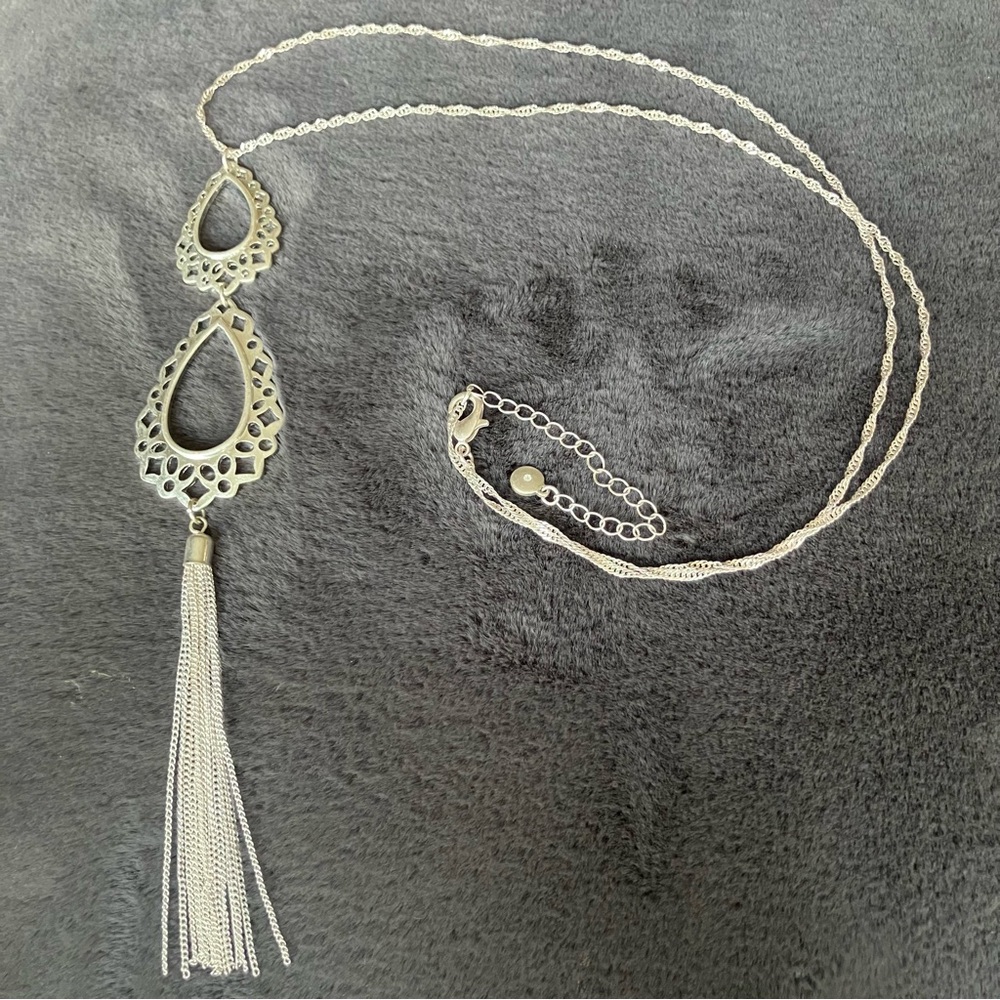 Silver Teardrop Filigree Tassel Pendant Long‎ Chain Necklace